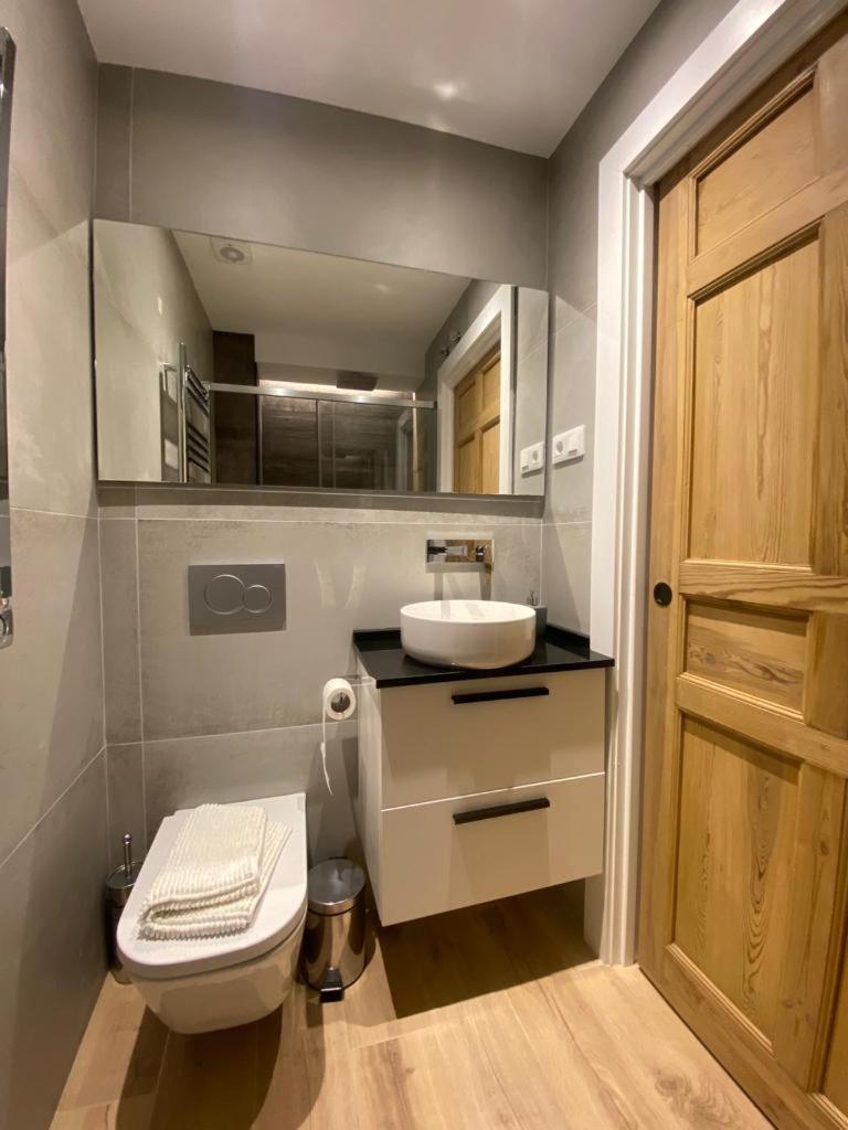 Apartamento Deluxe Casco Viejo Bilbau Exterior foto